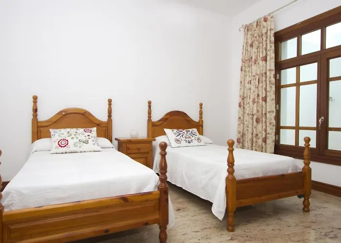 Ruhiges Remedios Mit Panoramablick By Interhome * Los Valles