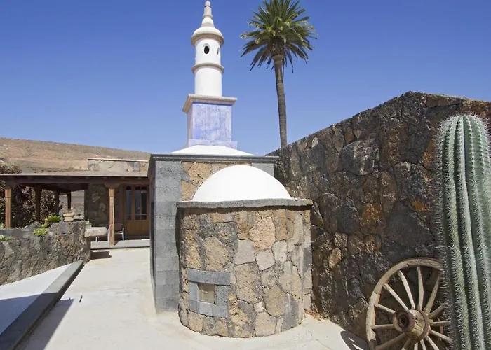 Ruhiges Remedios Mit Panoramablick By Interhome * Los Valles