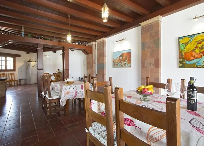 펜션 Ruhiges Remedios Mit Panoramablick By Interhome Los Valles